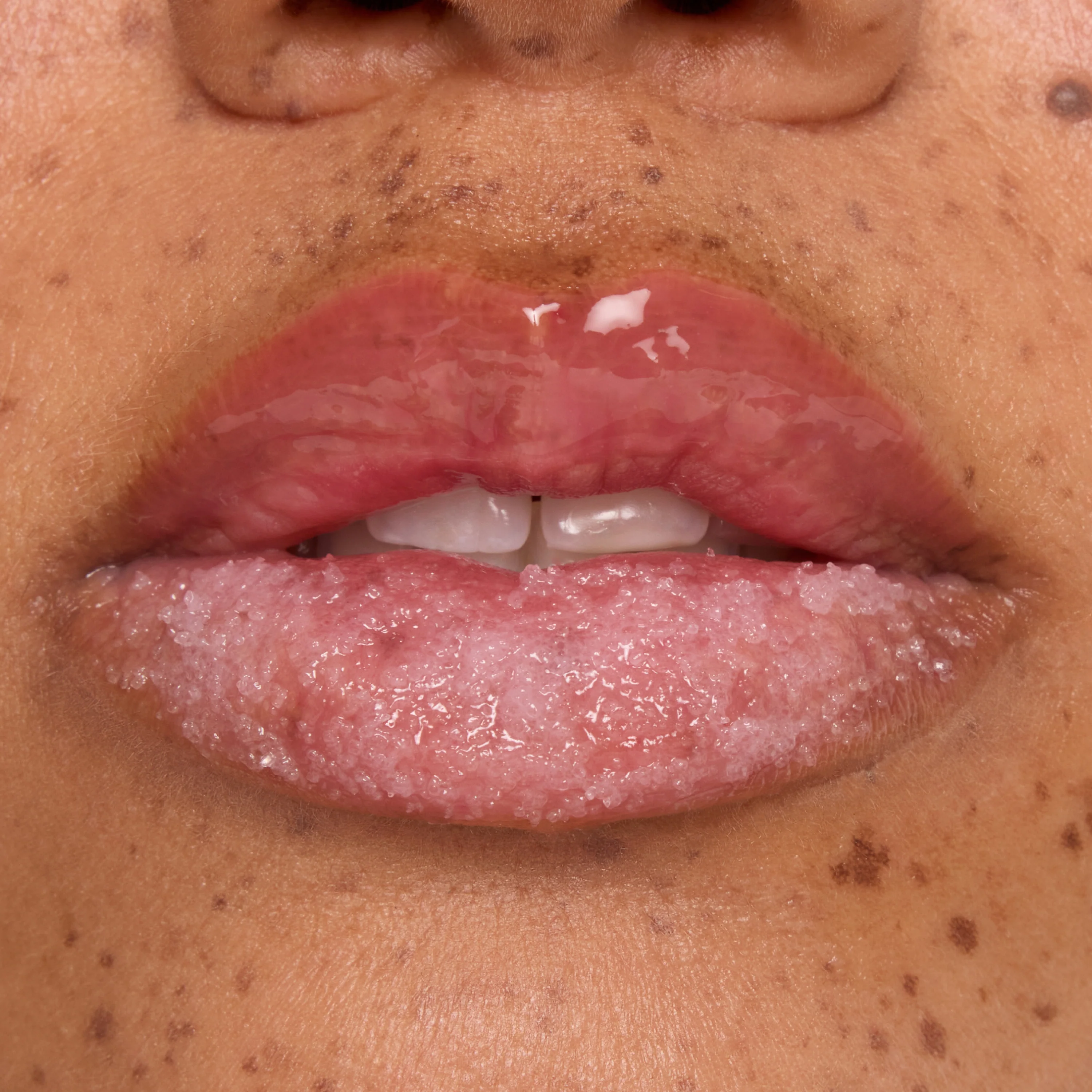 Mistletoe Kisses - Image 3